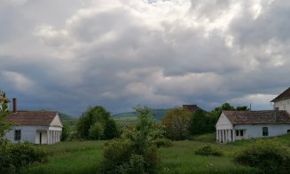 O firmă obscură din Cluj a cumpărat cel mai mare castel baroc din Transilvania