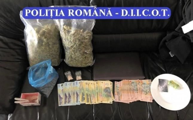 Trafic de droguri la Cluj. 11 persoane au fost reţinute după 26 de percheziţii în Cluj-Napoca, Floreşti şi Baciu