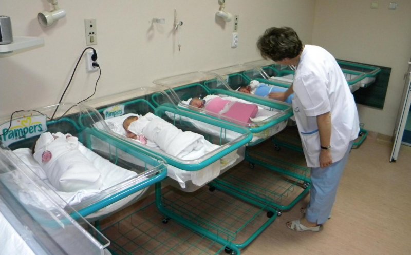552 copii de naşteri, 1002 decese, 195 căsătorii şi 68 de divorţuri, în martie 2021, la Cluj