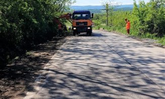Lucrări de întreținere pe un drum județean din Cluj. Se va turna și asfalt