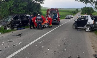Accident între Băișoara și Iara. Două persoane au ajuns la spital