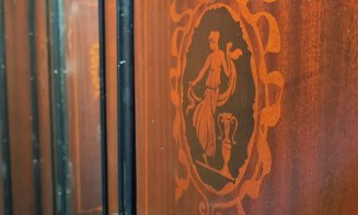 Liftul vechi de 100 de ani de la Babeș-Bolyai a fost restaurat. VEZI cum arată acum