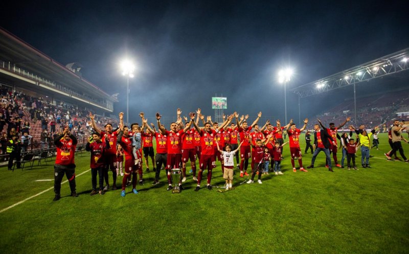 Doi jucători de la CFR Cluj, incluși în echipa sezonului din Liga 1. Edi Iordănescu, cel mai bun antrenor din campionat