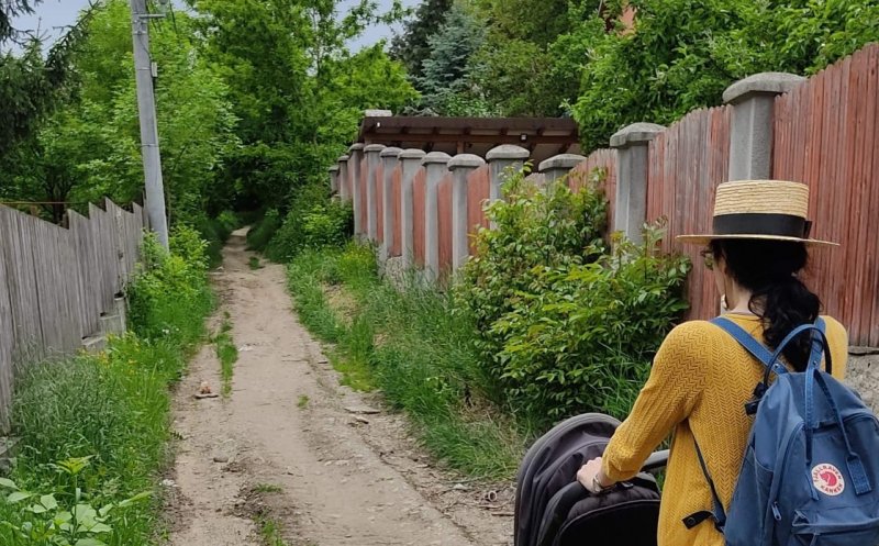 Împinsul căruciorului, sport extrem pe o stradă din Gheorgheni
