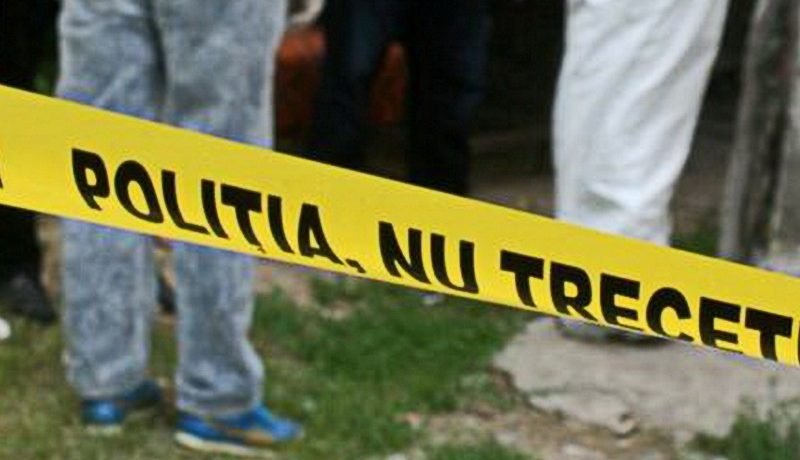 MOARTE SUSPECTĂ la Cluj. Vecinii spun că o femeie și-ar fi ucis tatăl. Poliţia a deschis dosar penal pentru violență în familie