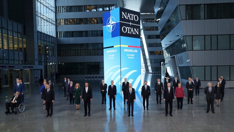 Summitul NATO. Joe Biden a stat între Klaus Iohannis și președintele Poloniei la fotografia de grup