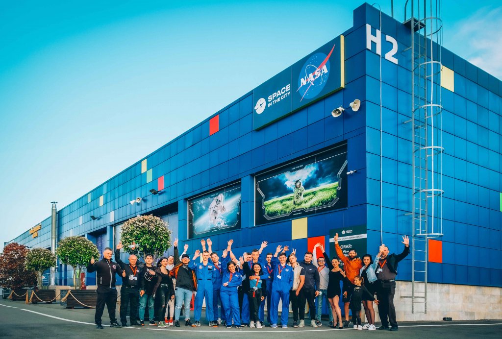 Pleacă NASA, vin Dinozaurii! O nouă expoziție ajunge la Cluj