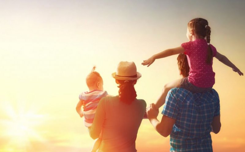 Începe minivacanța de Rusalii. Câte zile libere mai au românii în 2021