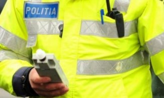 Bărbat de 50 ani, aproape de comă alcoolică, la volan. Polițiștii clujeni l-au reținut pentru 24 de ore
