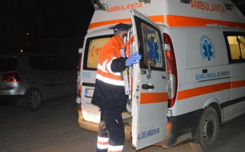 Trei adolescenţi din Cluj au fost înjunghiaţi cu un cuţit de un tânăr de 20 de ani pe stradă