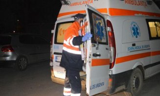 Trei adolescenţi din Cluj au fost înjunghiaţi cu un cuţit de un tânăr de 20 de ani pe stradă