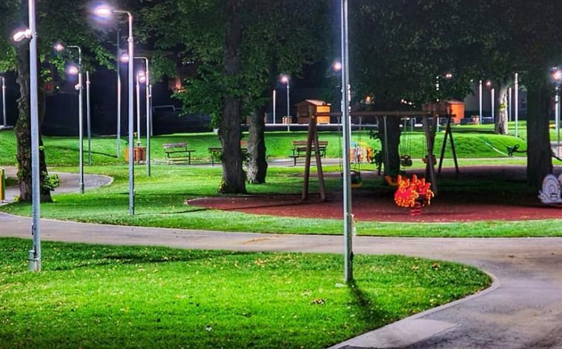 Floreștenii, invitați la teatru. Sfârșitul săptămânii aduce două reprezentanții în Parcul Poligon