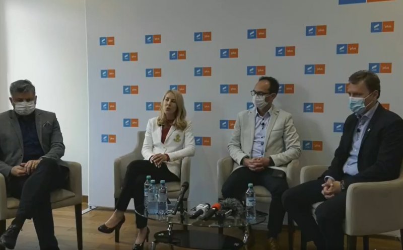 Parlamentarii USR-PLUS Cluj și-au prezentat raportul la 6 luni de activitate