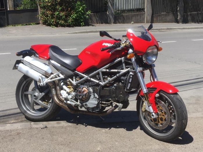Pilotul clujean Edwin Keleti, prădat de HOŢI! I-au furat motocicleta