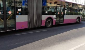 Cine îi dă jos pe cei fără mască din autobuzele CTP? Nimeni. Clujenii se simt în pericol şi sunt revoltaţi