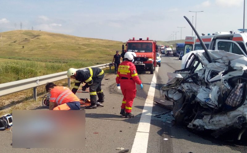 Accident MORTAL pe autostrada A10 Aiud – Turda. Impact între o mașină și un TIR/ S-a solicitat elicopterul SMURD