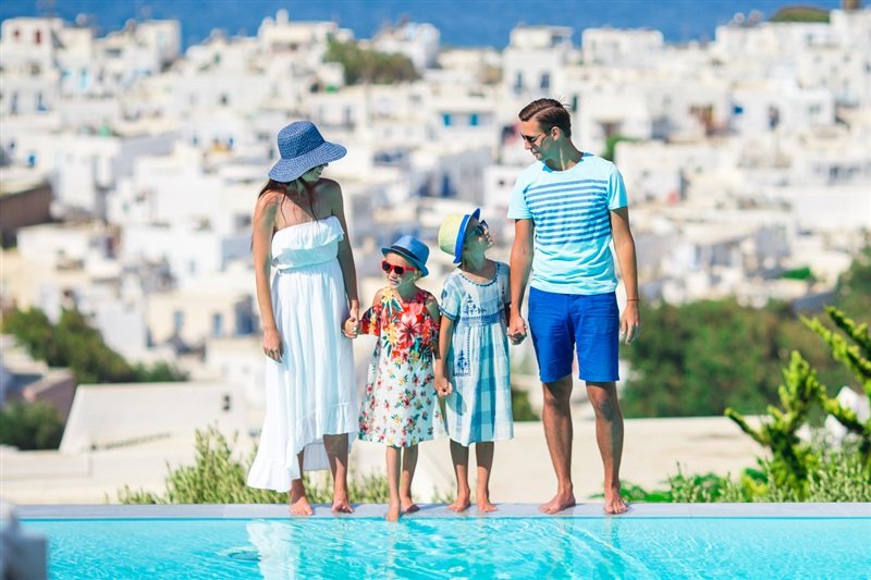 Noi reguli stricte în Grecia. Ce trebuie să știe cei care merg în vacanță / Amenzile ajung și la 10.000 de euro