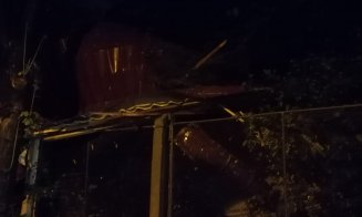 O furtună de 30 de minute a făcut prăpăd în Cluj-Napoca. Primul bilanţ al intervenţiilor pompierilor