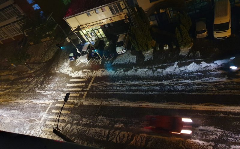 De ce nu s-a transmis un mesaj Ro-Alert pentru furtuna extremă de la Cluj