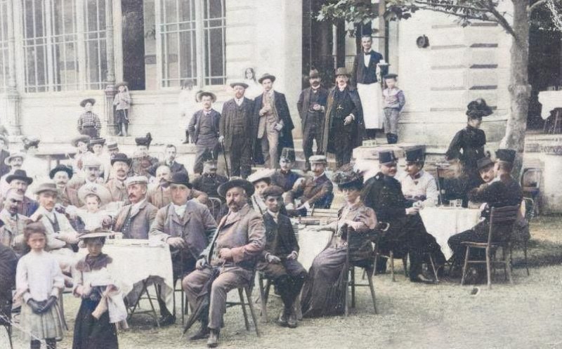 Lume bună la Chios, 1910