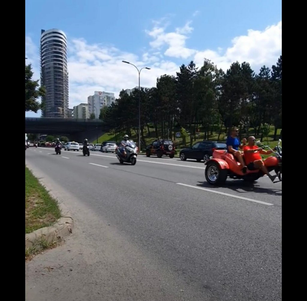 Trafic înregunat între VIVO și Gilău după ce o „bandă” de moticliști și-a făcut apariția pe șosea