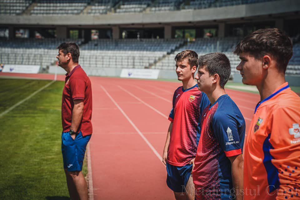 Debut la 15 ani, împotriva “Şepcilor roșii”. “U” Cluj – Metalurgistul Cugir 3-1