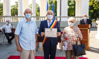 40 de cupluri din Cluj-Napoca, premiate pentru aniversarea a 50 ani de căsătorie. Alte cupluri încă aşteaptă un răspuns de la Primărie