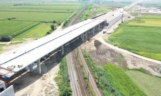 Drulă: Pe Autostrada A10 Sebeș-Turda, lotul 2, se toarnă ultimul strat de asfalt