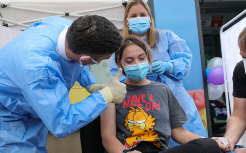 Medic Cluj: „Tineretul ar trebui să-i influențeze și pe ceilalți să se vaccineze”