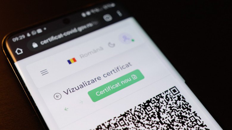 De vineri vor fi recunoscute la ieșirea din țară doar certificatele digitale COVID, care au un cod QR