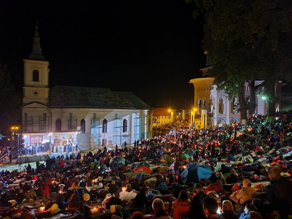 Pelerinajul de la Mănăstirea Nicula s-a încheiat. Peste 25.000 de credincioși au participat în acest an