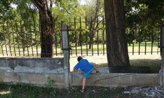 Se cere îndepărtarea gardurilor din jurul Parcului Babeș. Din nou!