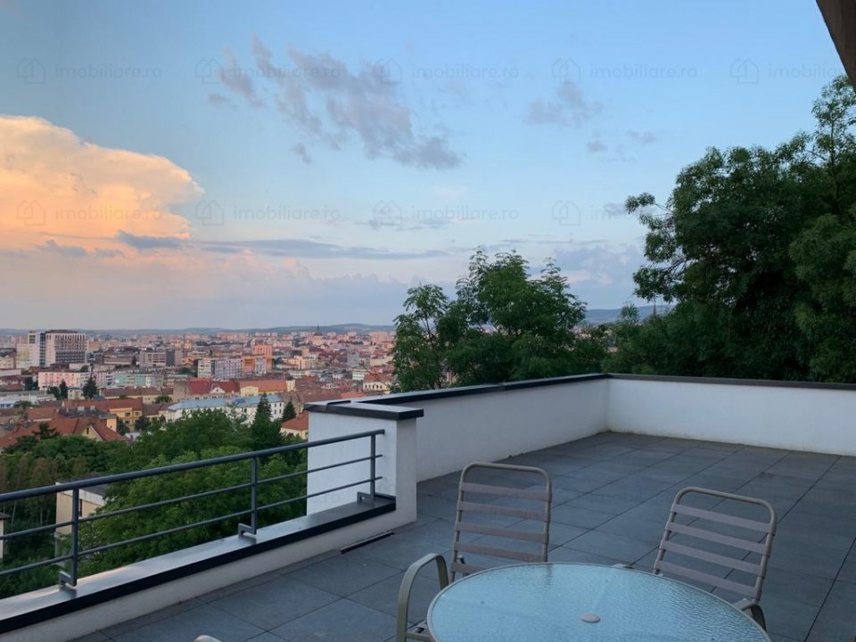 Cum arată un apartament de jumătate de milion de euro, pe Cetăţuie