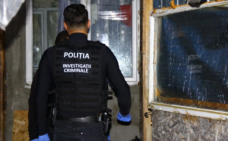 Poliția, razie dis-de-dimineață pe două străzi din Cluj-Napoca.  Persoane "de interes", conduse la sediu