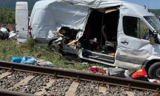 Fetița rănită în accidentul de tren de la Urișor a murit