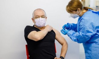 Boc: ''Voi face a treia doză de vaccin dacă e cazul. Vaccinarea, alternativa la moarte''