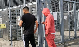 Scandalul de la CFR Cluj, în prelugiri: Şumudică OPRIT LA POARTA STADIONULUI
