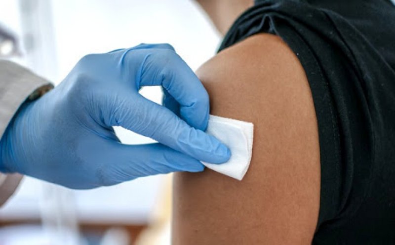 A crescut numărul de vaccinări la categoria 12 - 15 ani