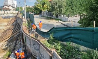 Magistraţii clujeni au suspendat autorizaţiile de construcţie pentru dezastrului urbanistic de pe Victor Papilian