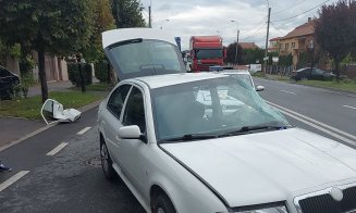 Accident pe Coposu. Tânăr GRAV rănit după un impact între o mașină și un TIR/ UPDATE: Tânărul a murit