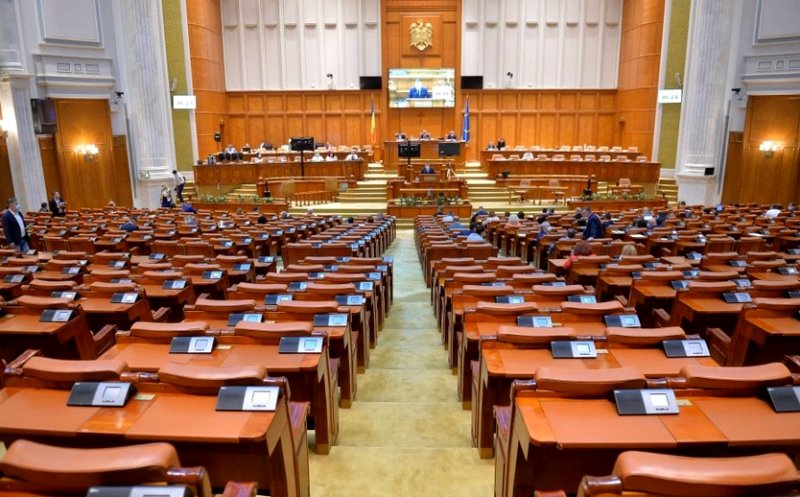 Lipsă de cvorum și la a patra ședință pe tema moțiunii/ Orban anunţă că va comunica Guvernului moțiunea USR PLUS - AUR