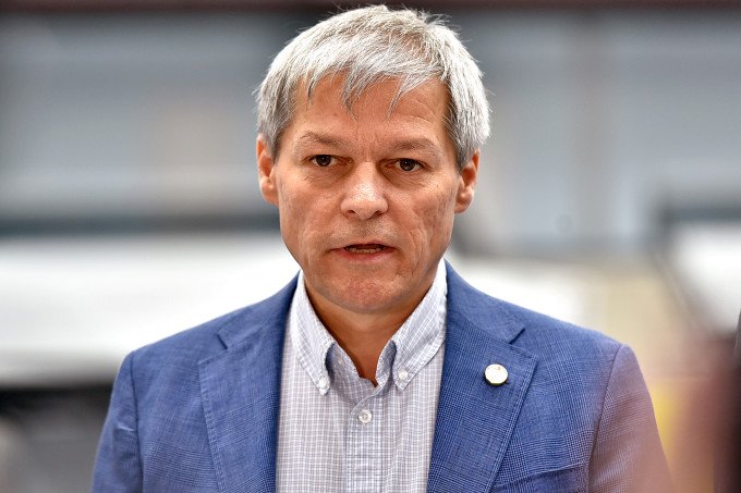 Cioloș anunță de la Cluj în ce condiții rămâne la guvernare: Premier USL PLUS