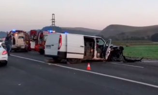 Doi MORŢI de 40 şi 20 de ani  într-un grav accident de circulaţie, în această dimineaţă la Cluj