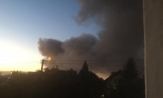 INCENDIU puternic în Cluj-Napoca semnalat prin RoAlert: "Rămâneţi în incinte, nu vă expuneţi la fum!"