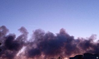 INCENDIU puternic în Cluj-Napoca semnalat prin RoAlert: "Rămâneţi în incinte, nu vă expuneţi la fum!"