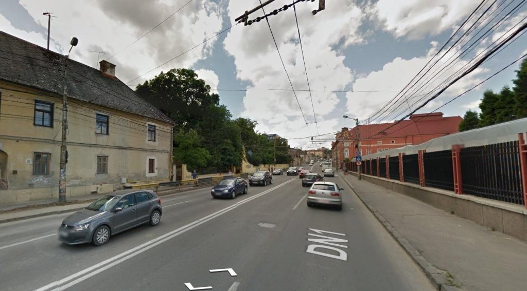 Cine vrea să să lărgească Calea Mănăştur şi Calea Moţilor: 4 şi 5 benzi auto, 2 de biciclete