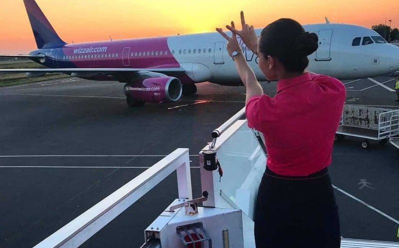 Wizz Air face angajări toamna aceasta la Cluj-Napoca. Îşi măreşte echipa de însoțitori de zbor