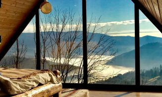 "La noi la munte". Cabana din Apuseni, care opreşte timpul în loc şi oferă o privelişte de Instagram