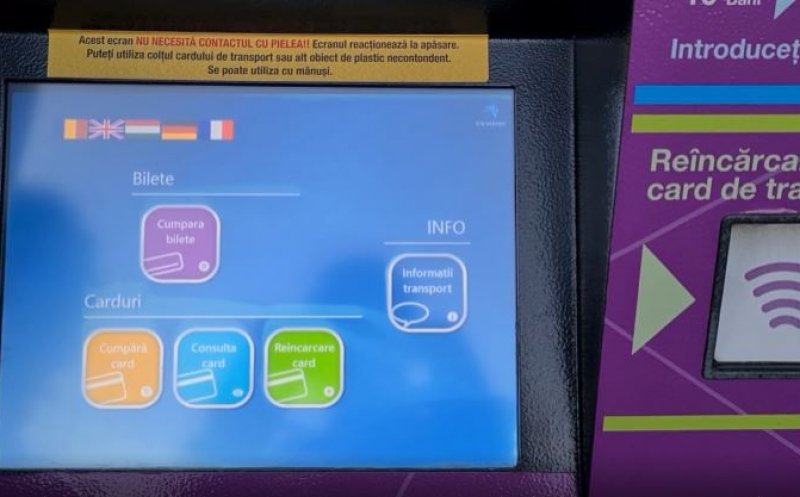 Elevii își mai pot prelungi cardurile de transport la automatele din stații până joi/ Cum se procedează