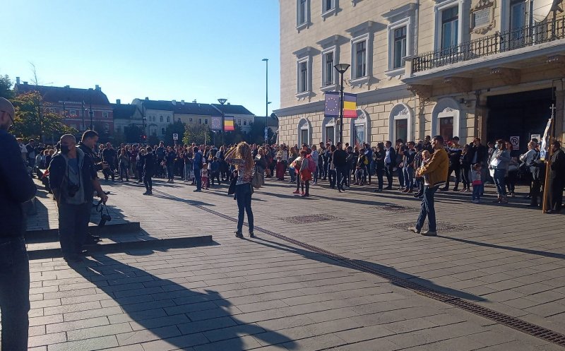 Protest la Cluj-Napoca împotriva noilor restricții! Participanții nu vor introducerea certificatului verde sau vaccinarea obligatorie